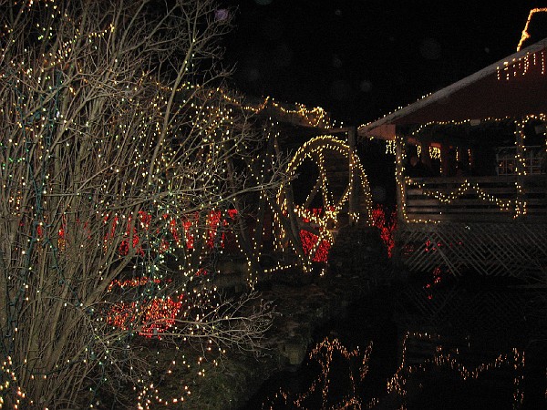 christmasthrumarch 036.jpg